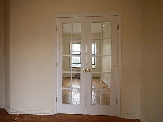 Rented by New York Residence | media 16