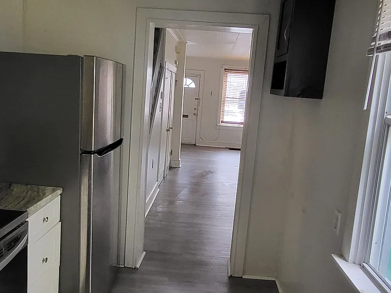 1217 Cotton St — Photo 4