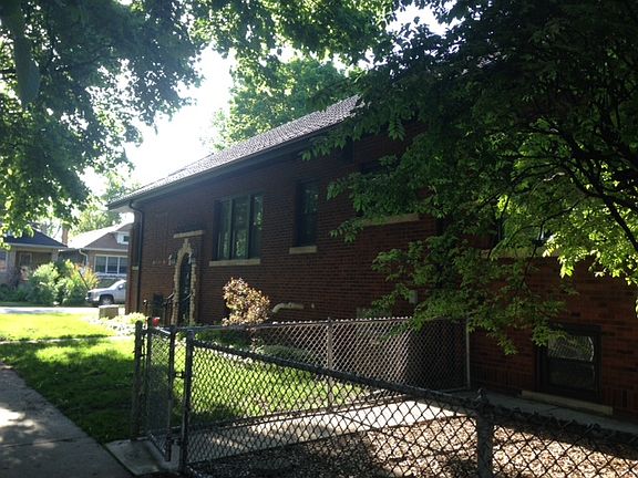 2nd image of 5001 N Tripp Ave