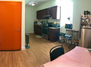 318 N 40th St FLOOR 1, Philadelphia, PA 19104