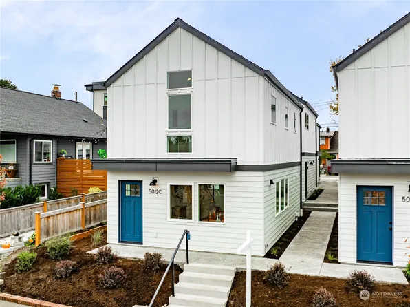 5012 -B 42nd Avenue SW, Seattle, WA 98136