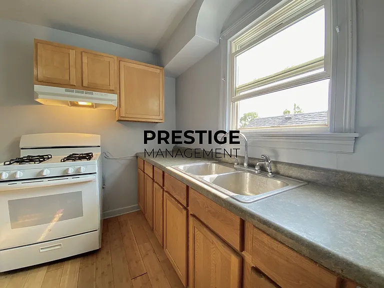 1228 Lakeview Ave #B — Photo 5