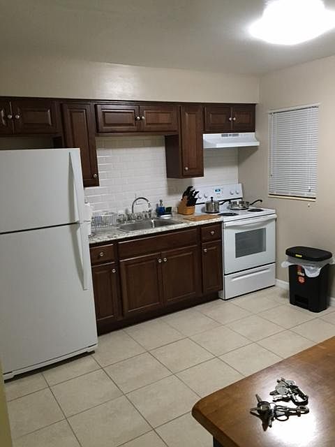 1st image of 212 6th Jpv St
