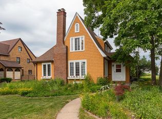 1013 S Mason St, Appleton, WI 54914