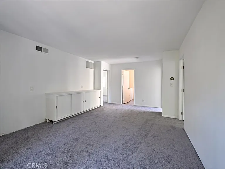 11063 Ohio Ave — Photo 22