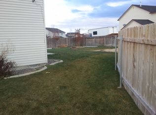 492 E Whitbeck St, Kuna, ID 83634