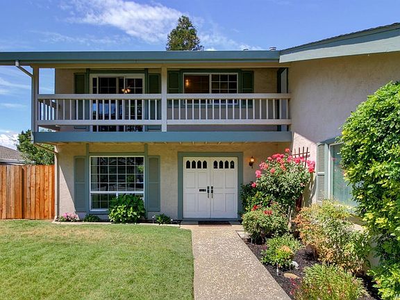 2nd image of 4127 El Macero Dr