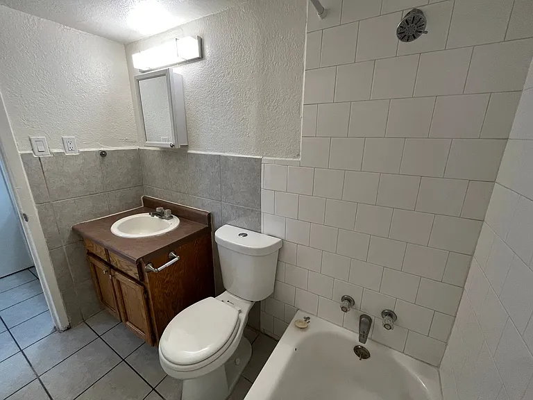 769 E. Pierce St. — Photo 20