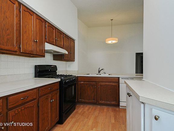 2nd image of 1927 Appaloosa Dr