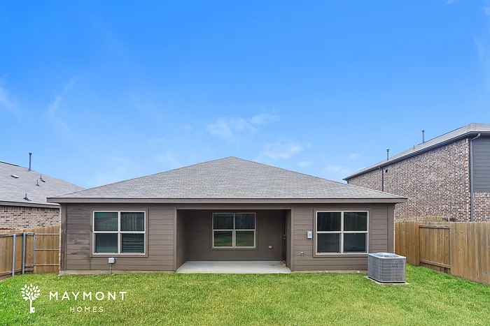 833 Mallorie Ln — Photo 14