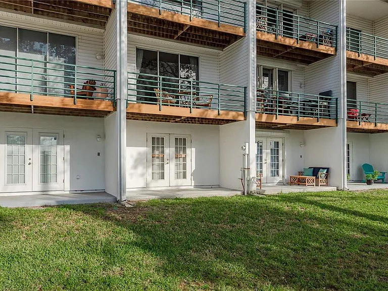 320 Island Way #209 — Photo 40