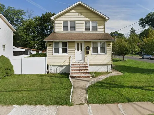 53 E Johnson Ave, Bergenfield, NJ 07621
