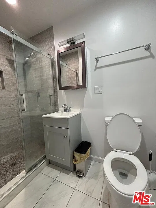 2 bed, 1.0 bath, 600 sqft, $2,500 — Photo 4