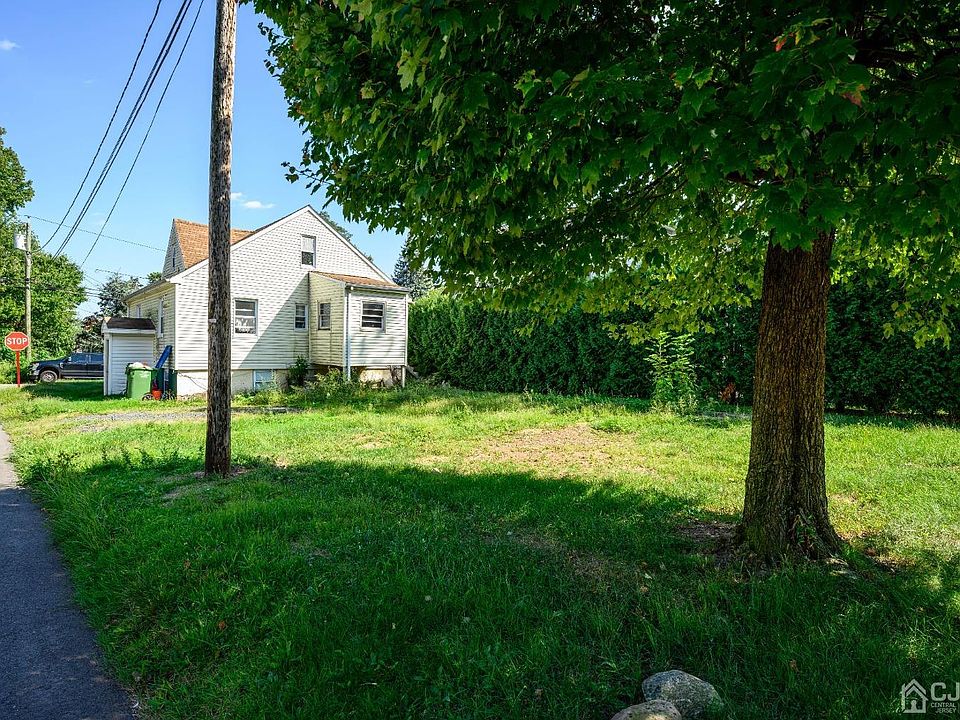 895 Ellis Pkwy, Edison, NJ 08820 Zillow