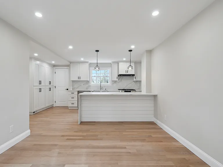 9 Richard Rd — Photo 6