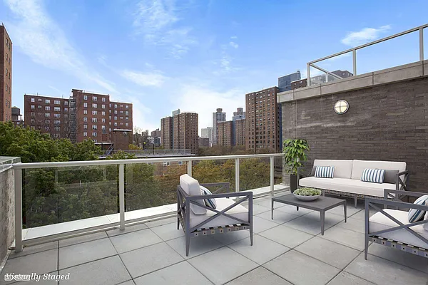 Rented by Citi Habitats | media 22