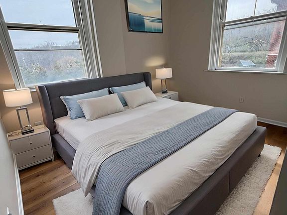 4th image of 117 Main St APT 3