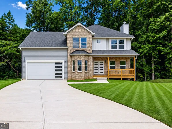 3851 Twin Ridge Ln, Ellenwood, GA 30294
