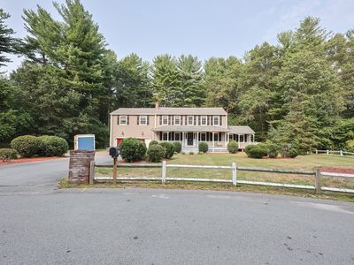 101 Barry Dr, Tewksbury, MA, 01876