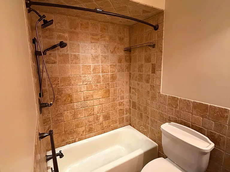 114 Kings Croft — Photo 7