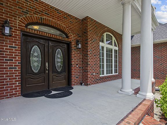 2nd image of 102 Spencer Court