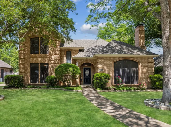 3417 Meadowside Dr, Bedford, TX 76021