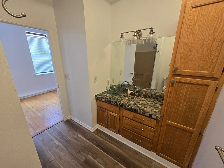 46 Washington St #303 — Photo 6
