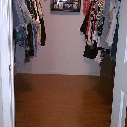 4th image of 122 Scarlet Dr