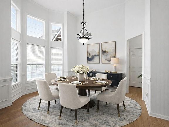 2nd image of 3155 Esplanade Cir SW