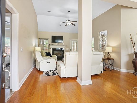 5th image of 300 Brighton Woods Drive