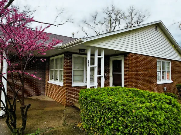 801 N Ohio St, Tuscola, IL 61953