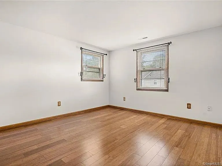 9 Persimmon Ln — Photo 20