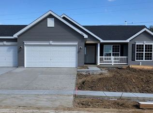 1040 Richland Park Dr, O Fallon, IL 62269