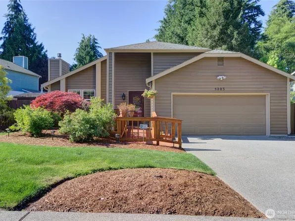 5203 122nd Street SE, Everett, WA 98208