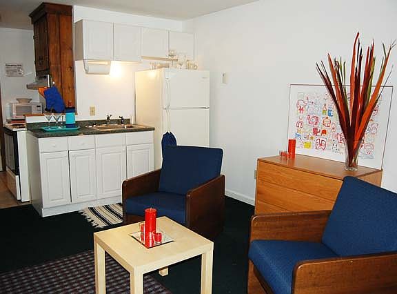 4th image of 390 Metacom Ave #104