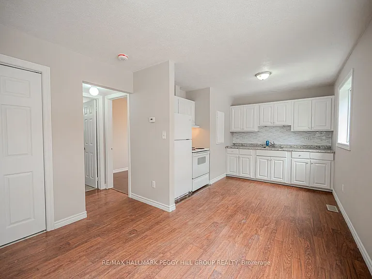 88 Wyandotte St #MAIN — Photo 3