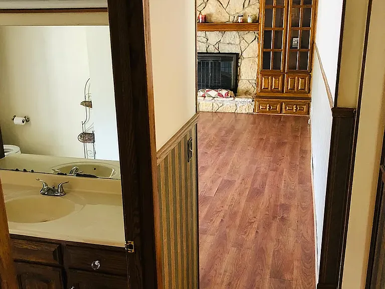 10413 W Bartlett St — Photo 6