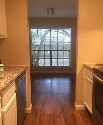 3rd image of 4159 Steck Ave Unit 142