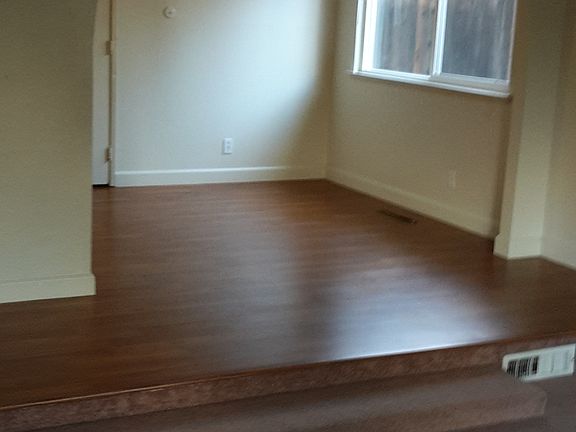 5th image of 6414 Tamalpais Ave