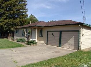 241 Macmillan Dr, Hopland, CA 95449
