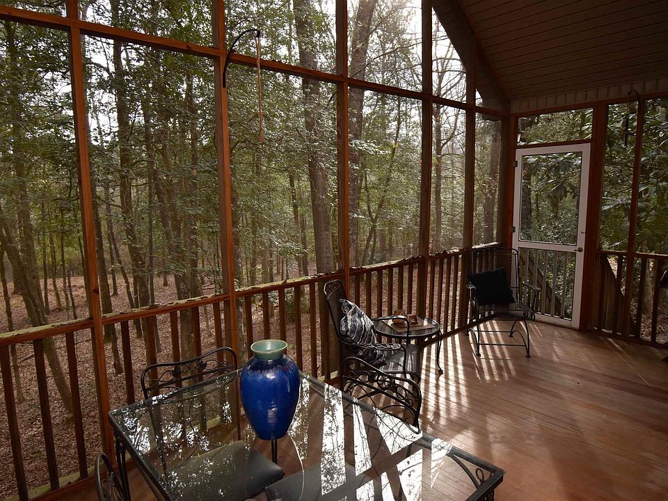 2nd image of 500 James Watson Rd