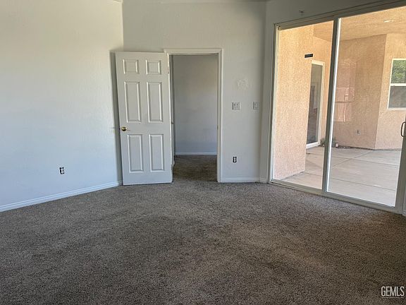 5th image of 2802 Silver Shore Ln