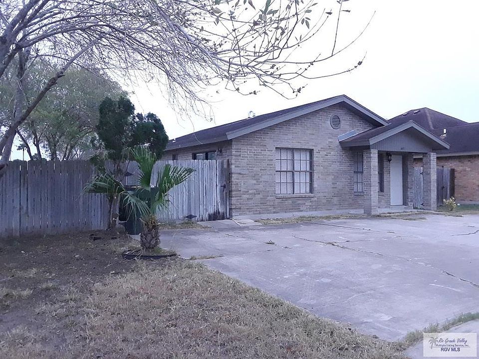 1st image of 601 E Taft Ave