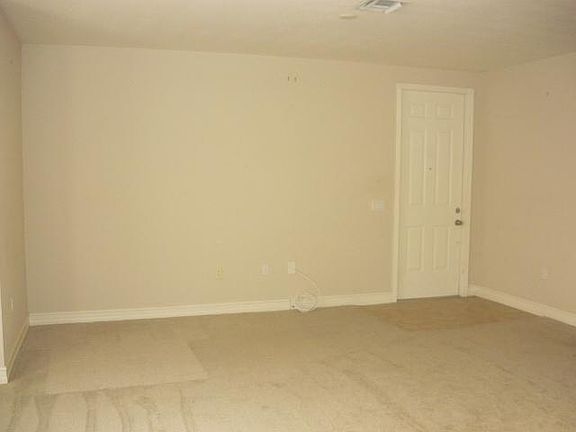 5th image of 12021 Lucca St #102