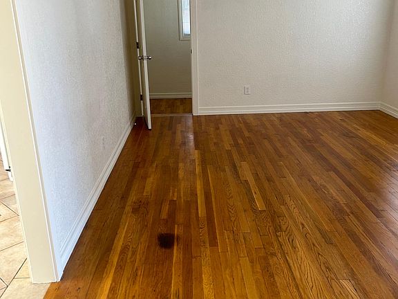 2nd image of 2104 W 1st St