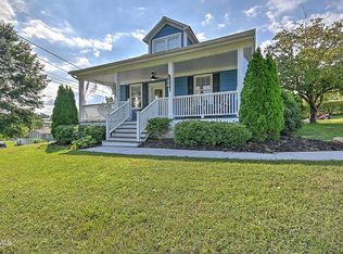 503 Sycamore St, Glade Spring, VA 24340