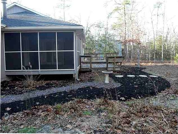 5th image of 41 Lake Vista Dr