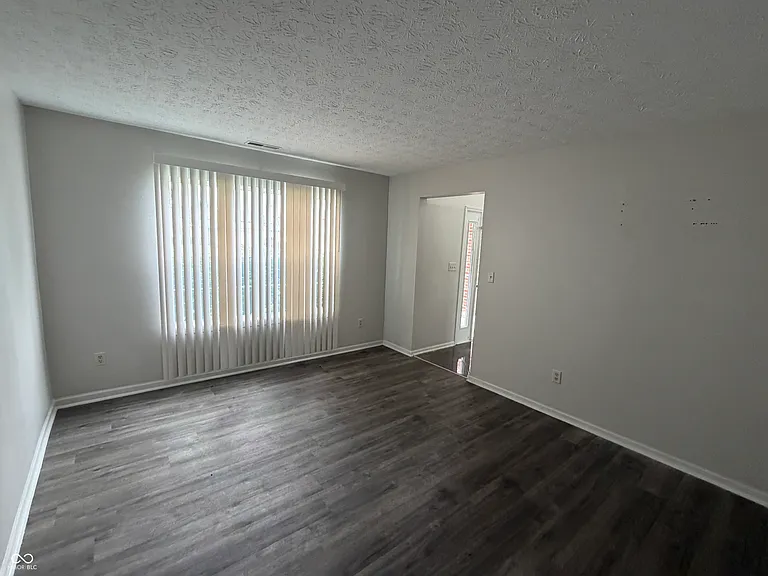 411 Garden Grace Dr — Photo 21