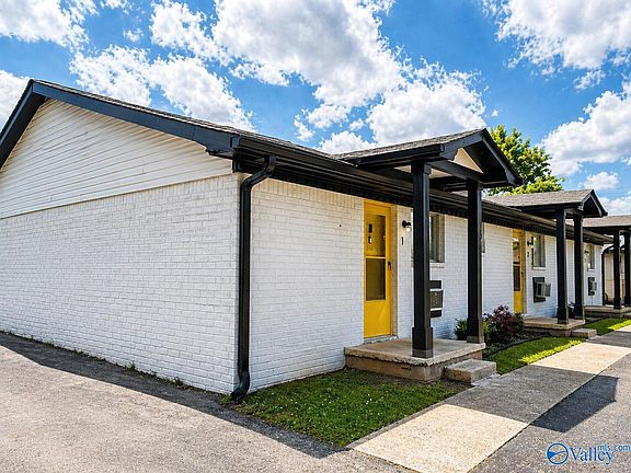 4th image of 4009 Marie Ave NW