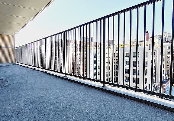 4th image of 175 W 90th St #9F